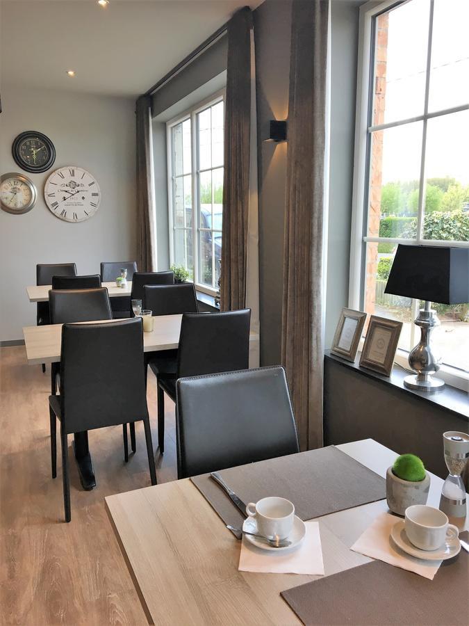 Charmehotel Kruishof Oostende Eksteriør billede